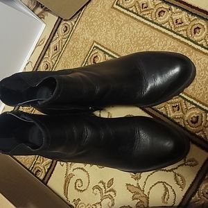 Naturalizer Ankle Boots